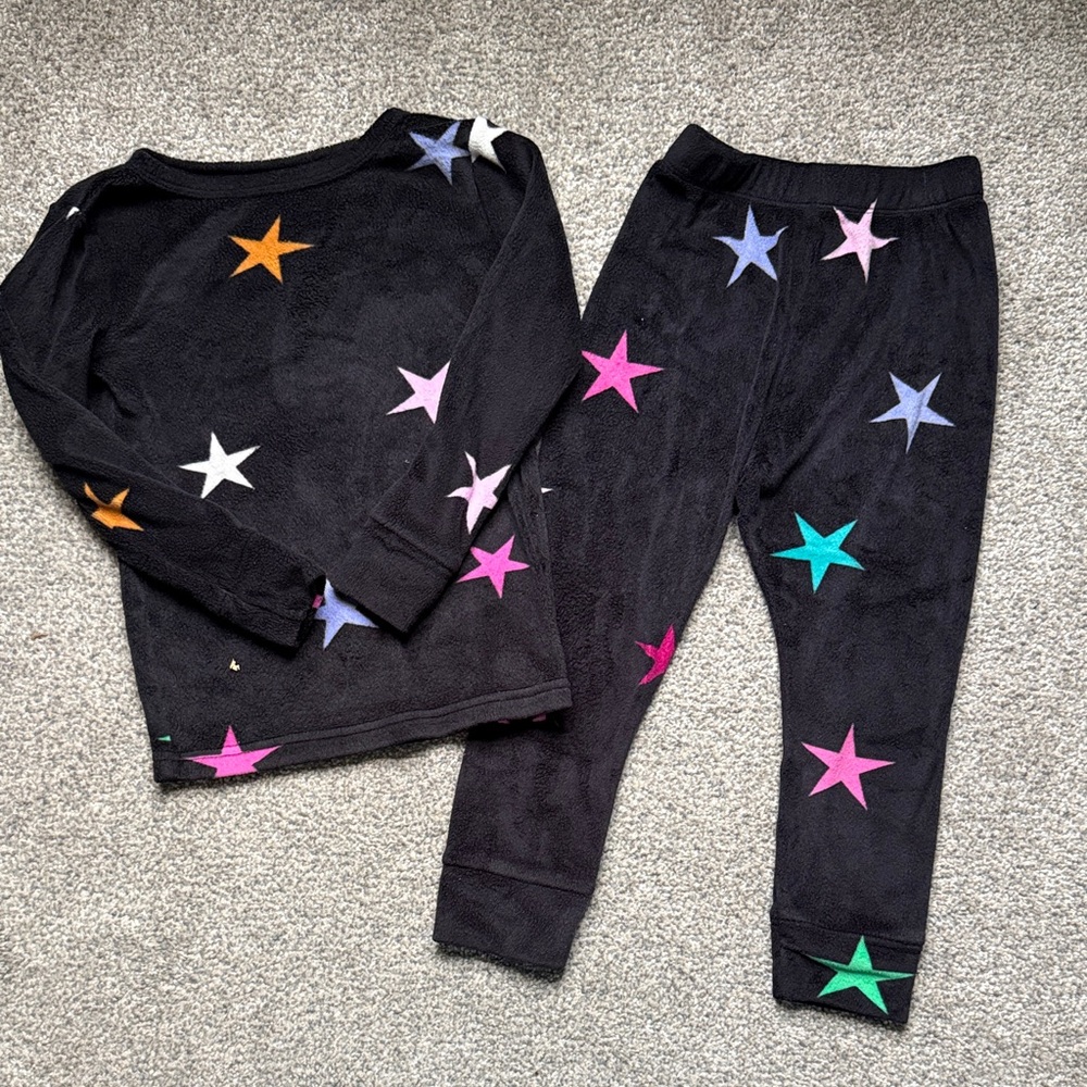 Cat & Jack Black Star Pajama Set